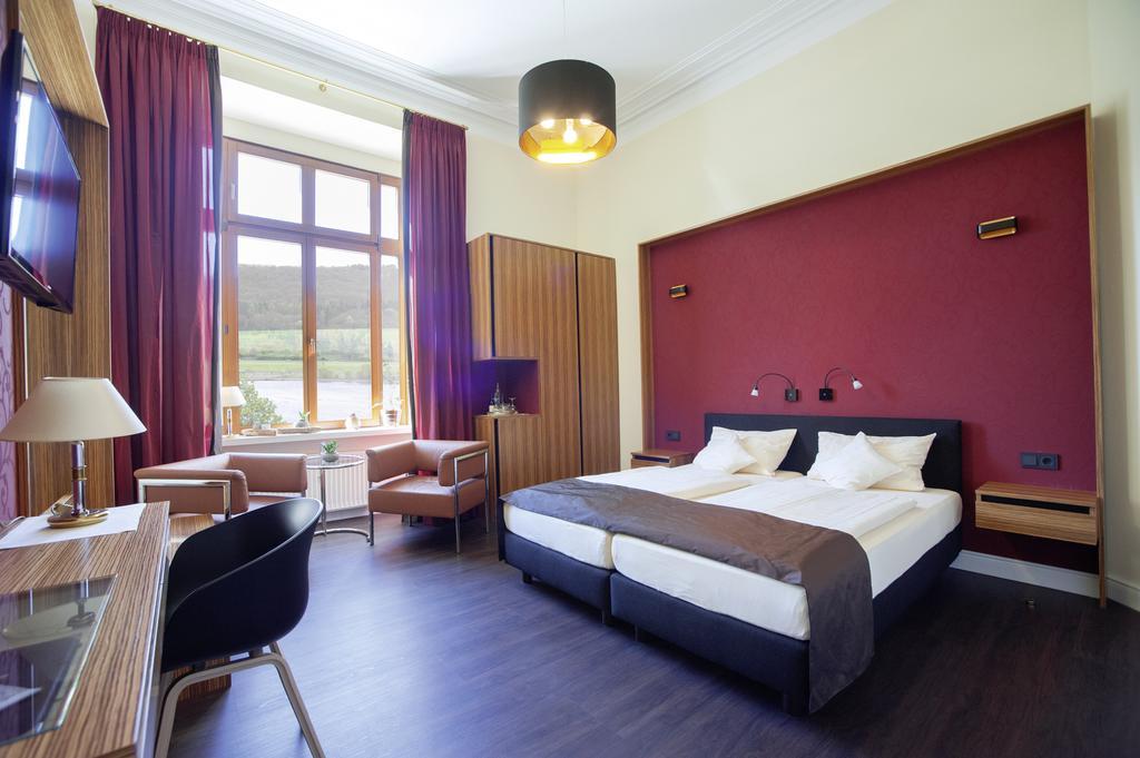 Weinhotel St. Stephanus Zeltingen-Rachtig Esterno foto